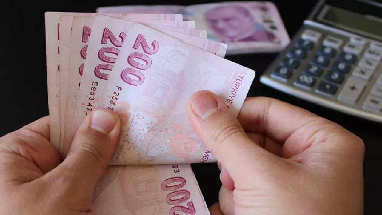 SSK ve Bağ-Kurluya Ekim ayı müjdesi: Emeklilerin hesabına koşulsuz 32 bin TL yatacak, başvurular başladı! 4